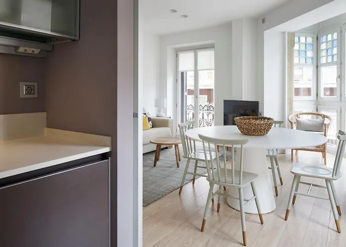 Easo 2b By Feelfree *