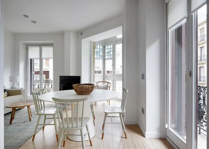 Easo 2b By Feelfree Daire *