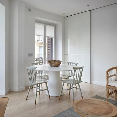 Easo 2b By Feelfree *